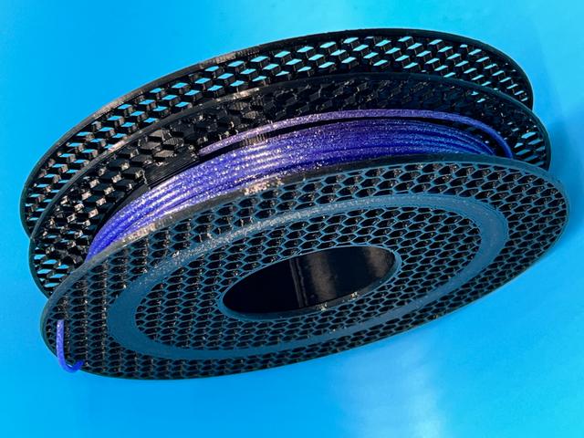 Divider for Sample Spool — HEXAGONS! 3D model thumbnail