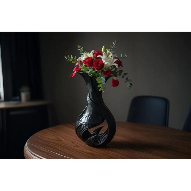 Elegant Twisted Spiral Vase 3D model thumbnail