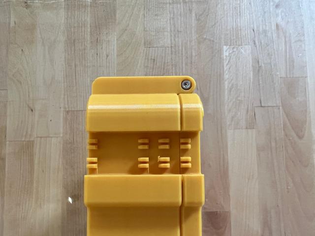 Gridfinity Storage Box 5x5x6u with integrated hinge 3D model thumbnail