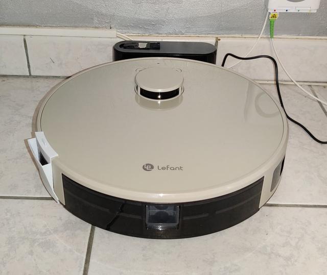 Airflow redirector for Lefant M1 robot vacuum 3D model thumbnail