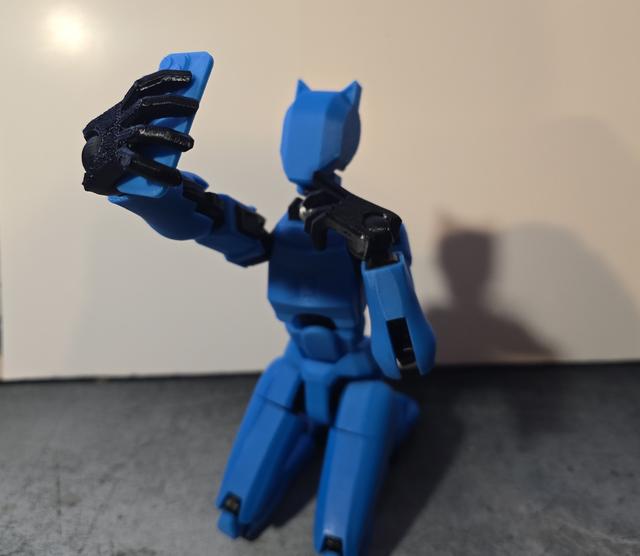 Dummy 13 Selfie Hand + Phone 3D model thumbnail