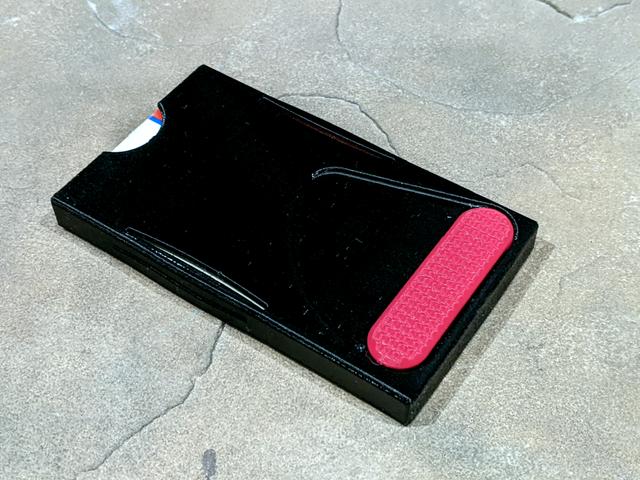 Cascade Card Wallet : 6 cards, assemble after print 3D model thumbnail