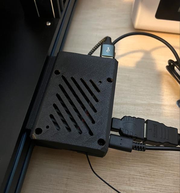 BigTreeTech PI4B case rail mount 3D model thumbnail