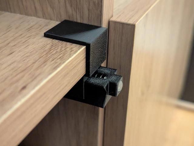 Universal Tip‑to‑Open Mechanism 3D model thumbnail