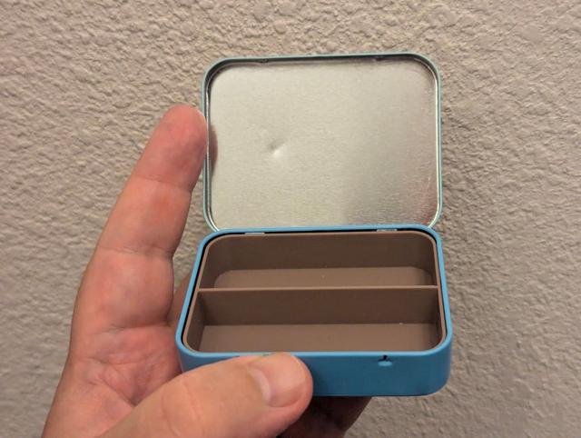 Insert for Trader Joe's Organic Pastilles Peppmermints Box 3D model thumbnail