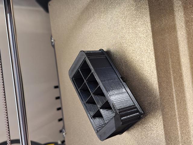 Gridfinity AA Battery Crate 3D model thumbnail