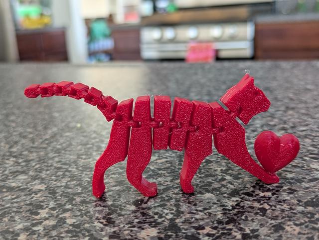 Single-Color Flexi Cat with Heart 3D model thumbnail