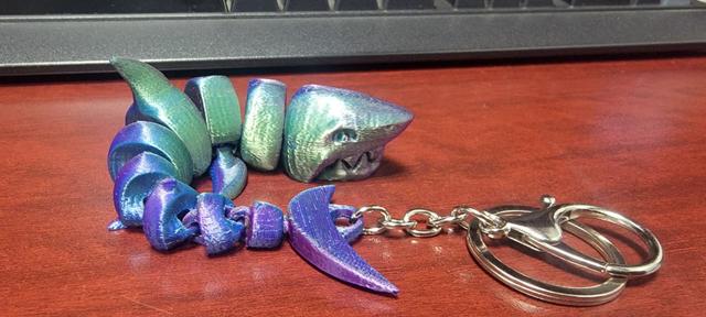 Articulated Shark remix 3D model thumbnail