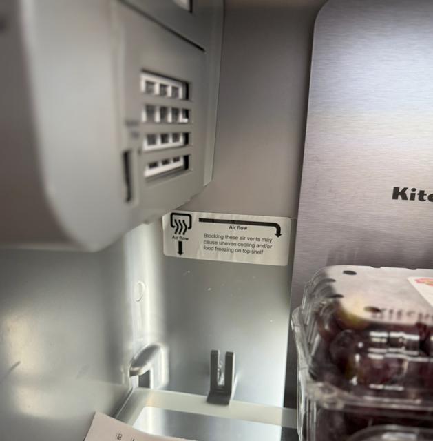 KitchenAid Refrigerator Shelf Gizmos 3D model thumbnail