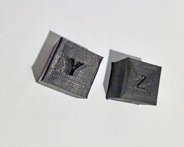 20 mm Calibration Cube – X, Y, Z Axes with Engraved Letters 3D model thumbnail