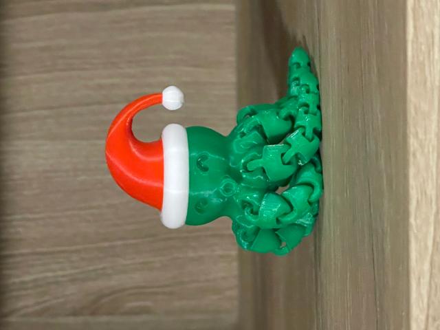 Improved Version of the "Santapus" 3D model thumbnail
