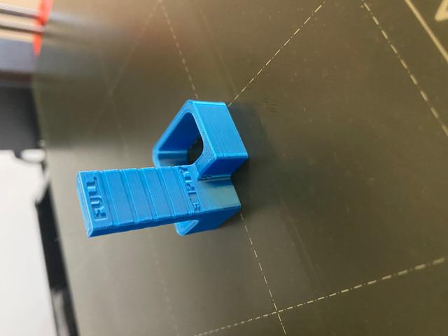 Remix: Fill Indicator for Self Watering Planter 3D model thumbnail
