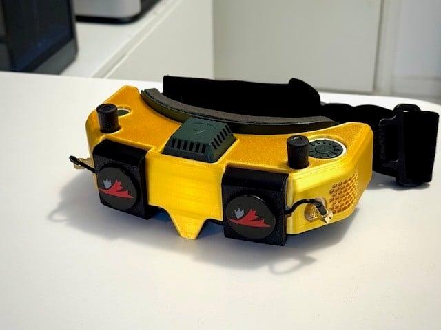 Shell for HDZero google with patch antenna 3D model thumbnail