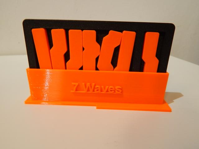 Stand up Display for Wave Puzzle 7 frame with tile holder flat 3D model thumbnail