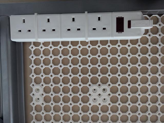 Underware/Multiboard Permaplug rewirable 4 x UK power socket holder (Onshape) 3D model thumbnail