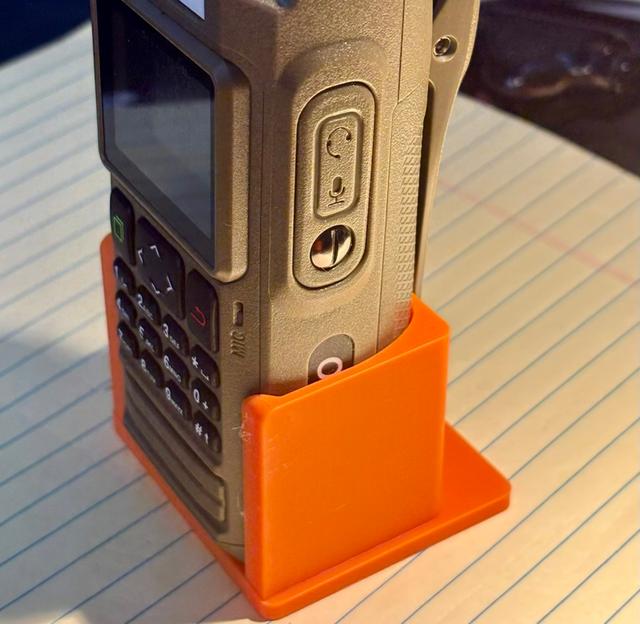 UV-PRO desk stand 3D model thumbnail