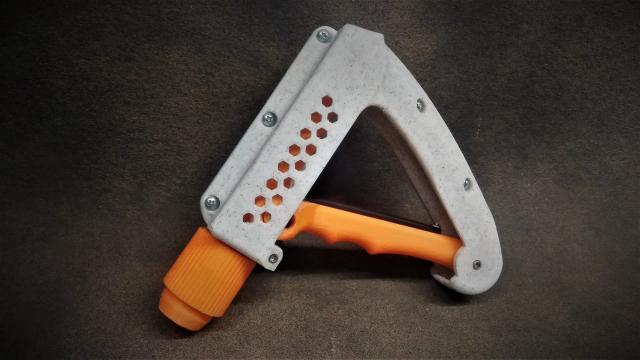 Hand cranked squeeze drill - ReMix 3D model thumbnail