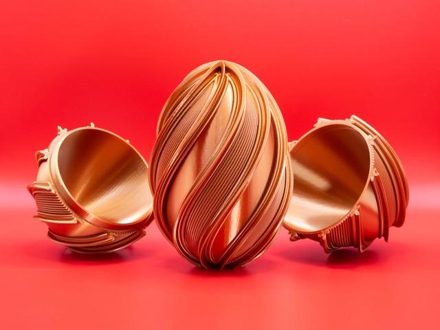 Closed Alternating Spiral Easter Egg 2026 3D model thumbnail