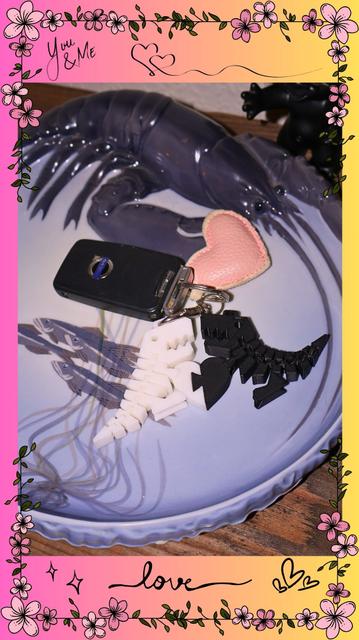Flexi Rex Couple Keychain 3D model thumbnail