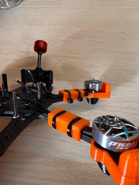 AOS 3.5 Motor Wire Guards 3D model thumbnail