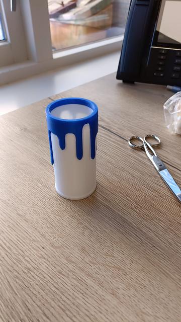 Toothbrush drippy bucket 3D model thumbnail