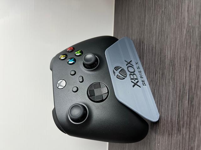 Xbox Series X Controller Stand 3D model thumbnail