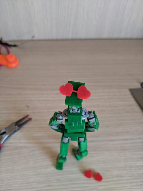 LUCKY 13 heart eyes 😍 3D model thumbnail