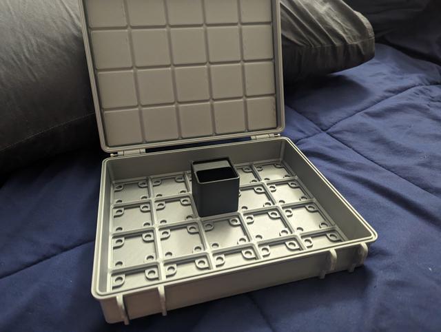 Rugged Gridfinity Box Lid Insert 3D model thumbnail
