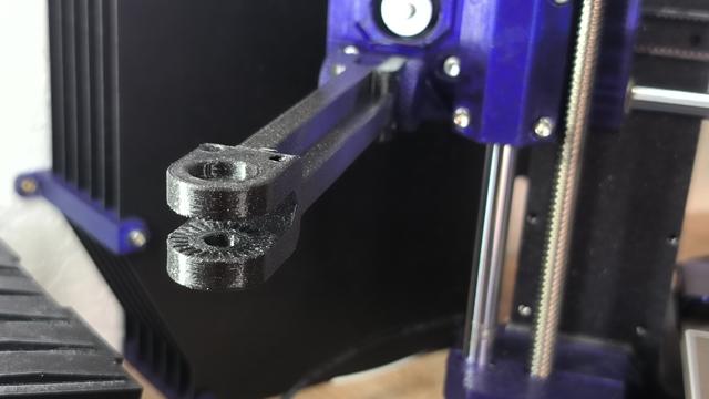 Camera-Arm gerade 3D model thumbnail