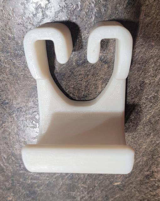 Wire Shelf Hat Hanger – Wider Version 3D model thumbnail
