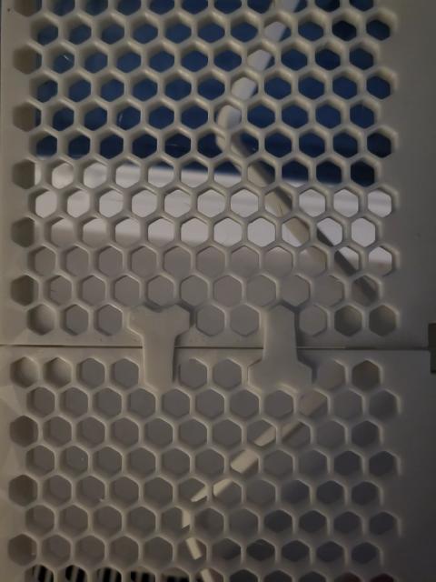 Connector pin for adjustable monitor shelf 3D model thumbnail