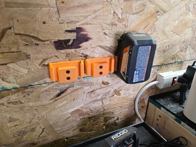 Ridgid 18v Battery holder 3D model thumbnail