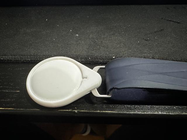 Airtag Orbitkey attachment 3D model thumbnail