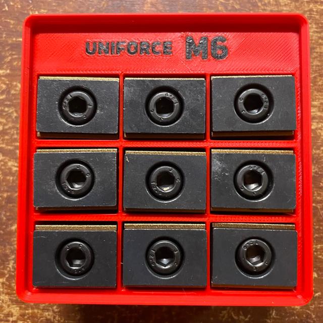 Gridfinity Uniforce M6 / M8 Holder 3D model thumbnail