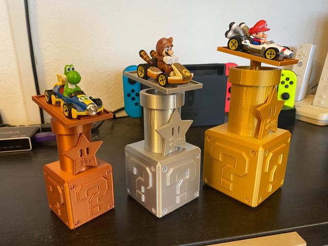Adapter plate Mario Kart trophy for Hot Wheels die-cast toy cars 3D model thumbnail