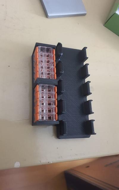 RatRig VCore 4 cable guide with dual Wago 221 420 3D model thumbnail