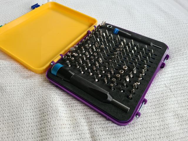 Ifixit Manta Case 3D model thumbnail
