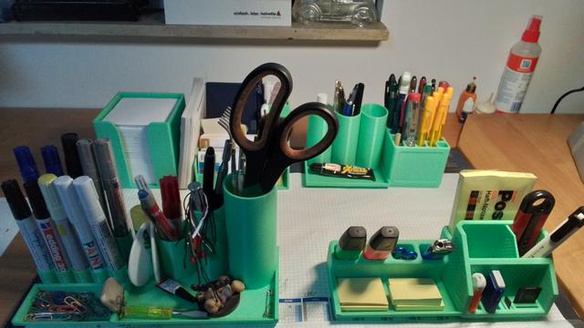 Büro Organizer 3D model thumbnail
