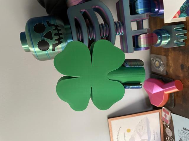 Giant Lego Clover 3D model thumbnail