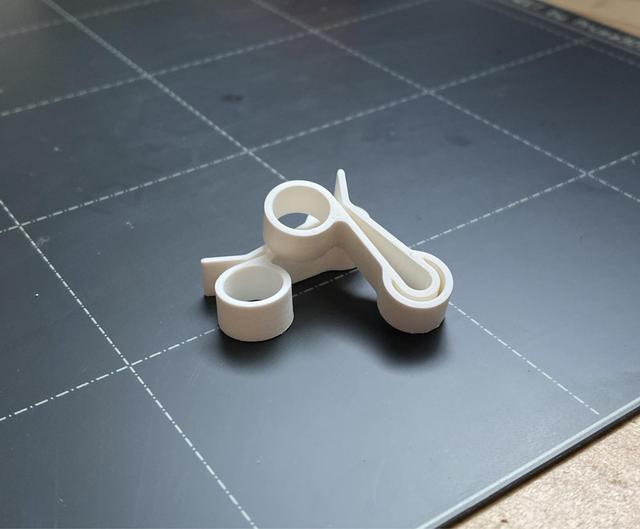 Chips-Clips 3D model thumbnail