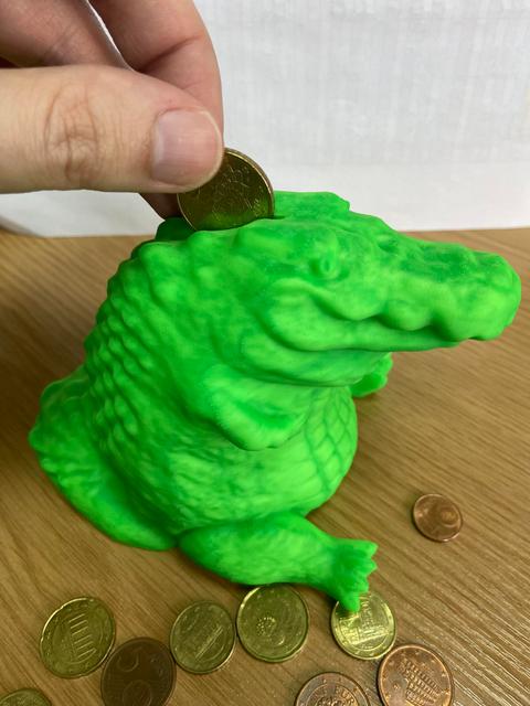 Chubby Crocodile Coin Bank / Piggybank 3D model thumbnail