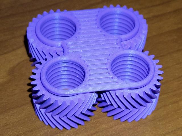 Quattro Fidget Gears 3D model thumbnail