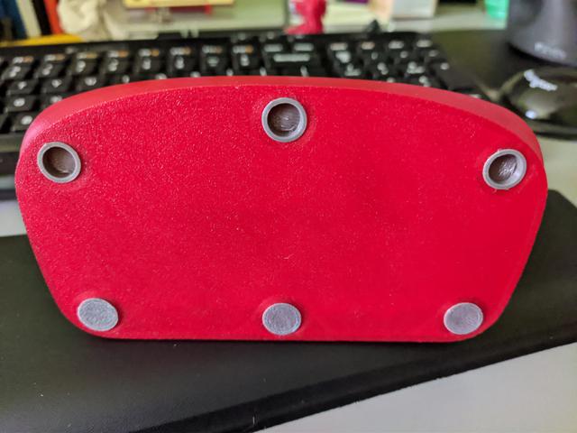 Anti slip rubber pads for Minimalistic Xbox Controller Stand 3D model thumbnail