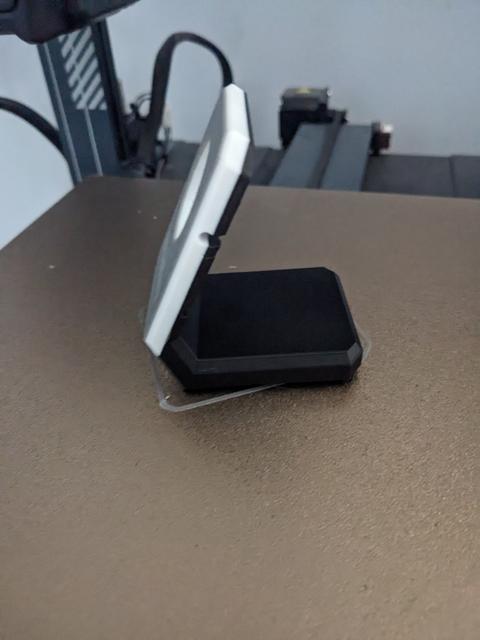 Gabby Watch Series 3 charging stand 3D model thumbnail