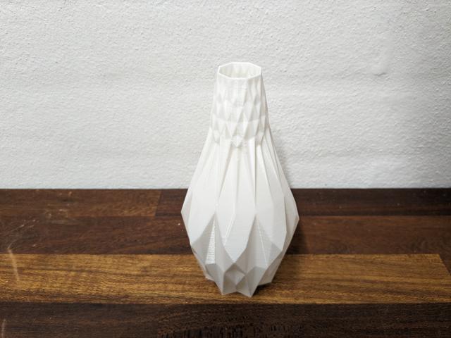 vase-16-remix 3D model thumbnail