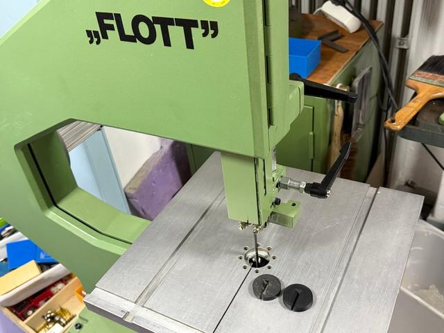 Flott Bandsäge Bandsaw BS 400 Einlegeplatte Disk thing  3D model thumbnail