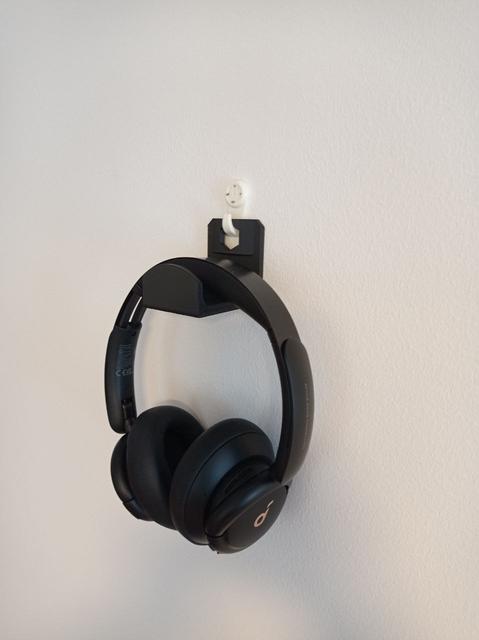Headphone holder - wall hook mounted 3D model thumbnail