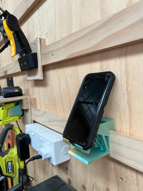 French Cleat Phone Holder 3D model thumbnail