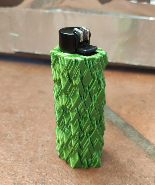 Glitch Clipper Sleeve 3D model thumbnail