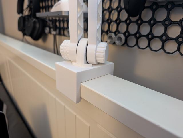 Bed clamp for Tablet arm (IKEA Hemnes bed) 3D model thumbnail